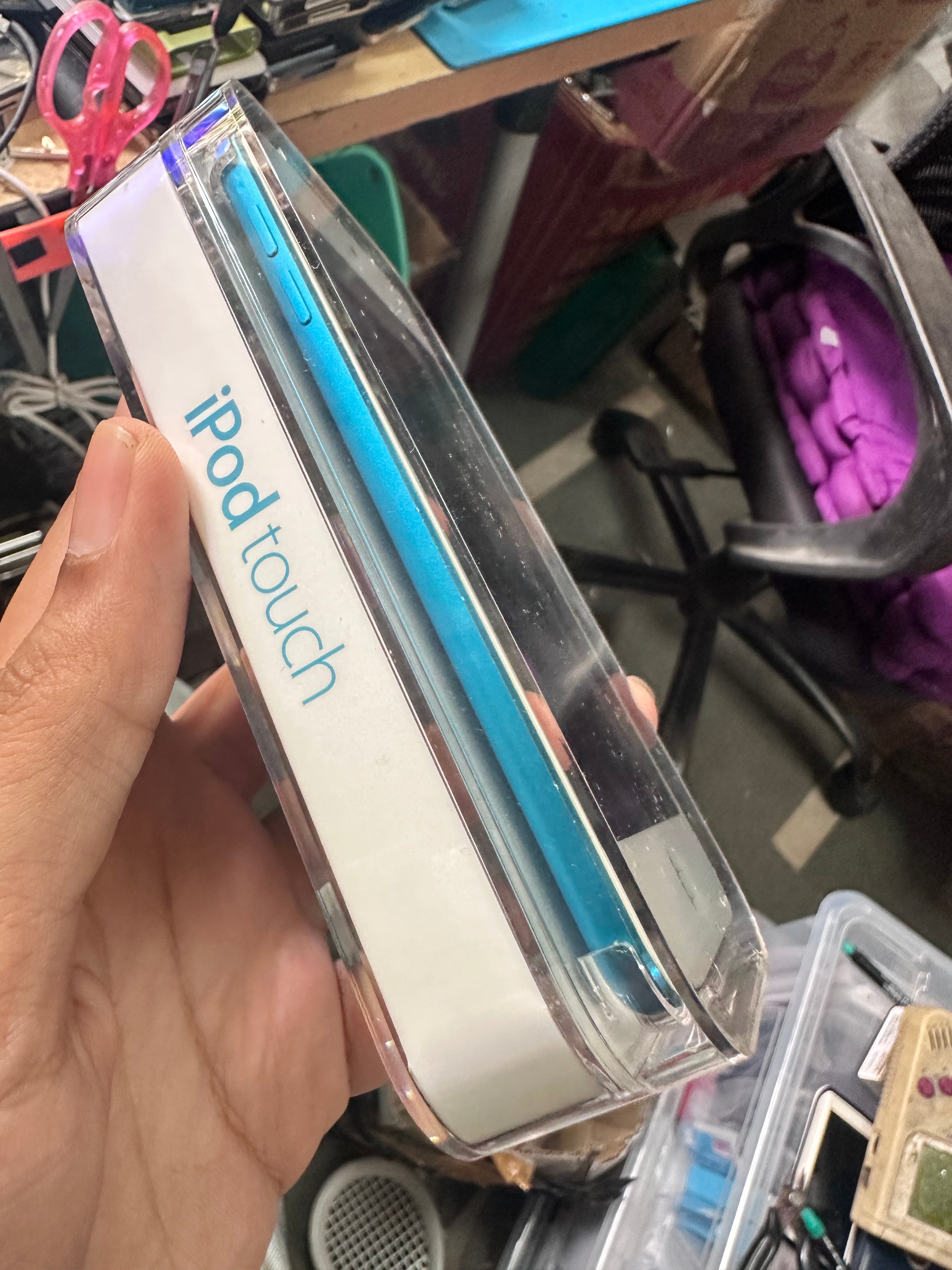 iPod Touch 5th Gen- Refurbished