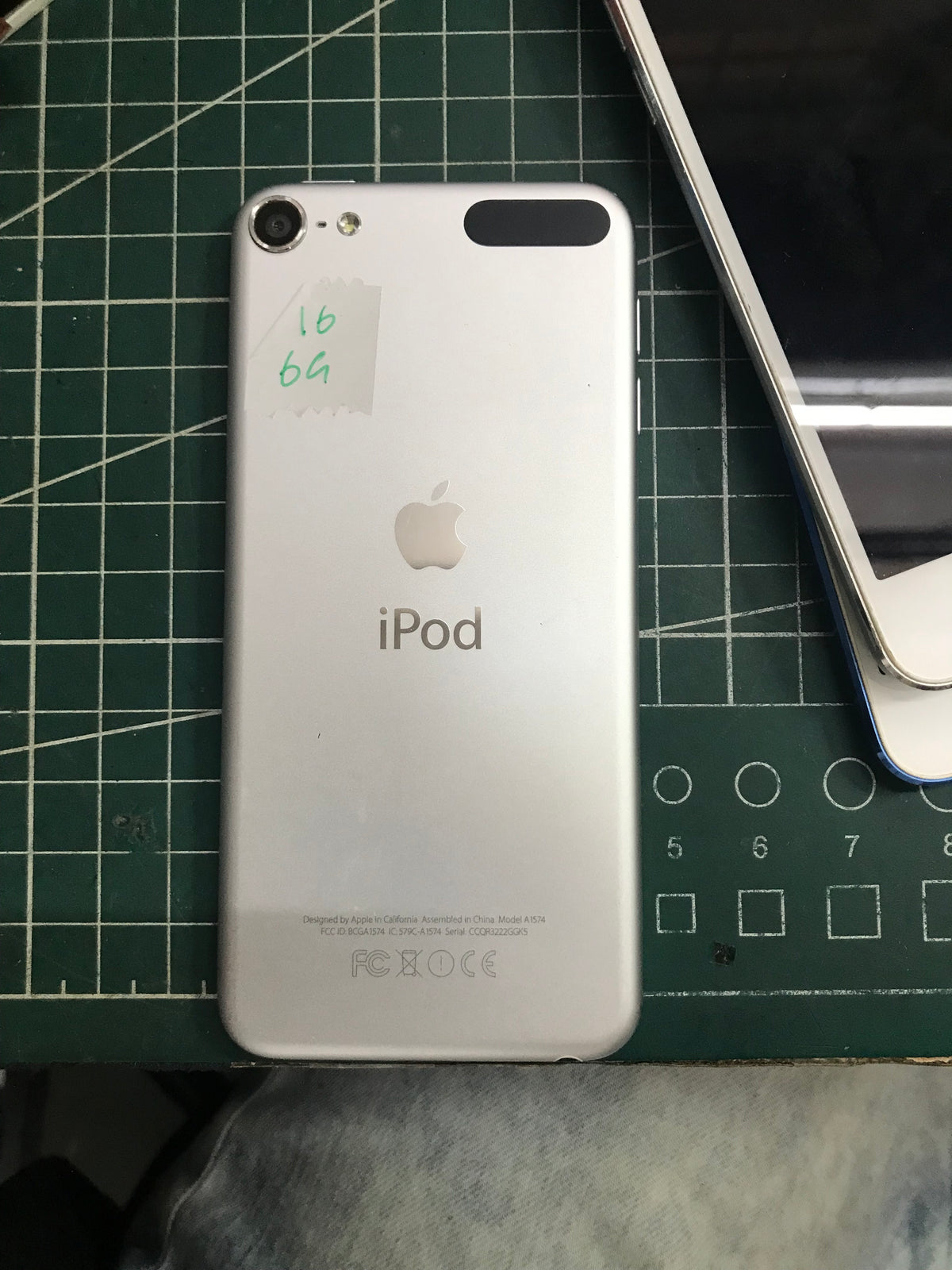 iPod Touch 6th Gen- Refurbished