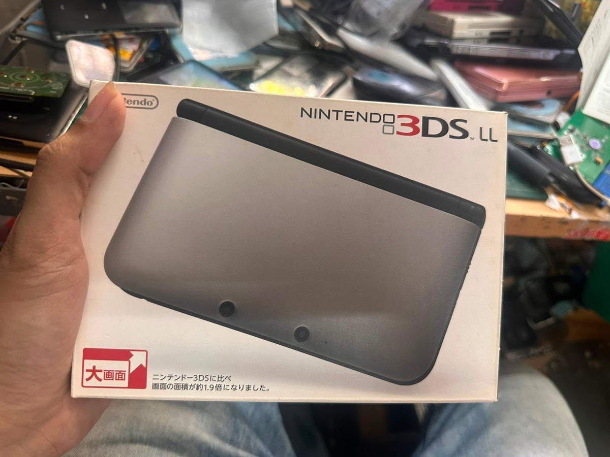 Nintendo 3DS XL - Refurbished