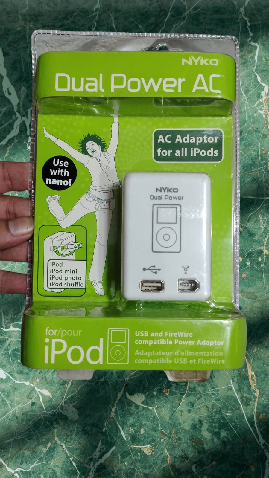 NYKO USB Firewire Dual Port Charger for iPod -